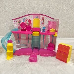Shopkins Fashion Boutique Shop Playset Push Up Elevator Store Shelves Accessorie